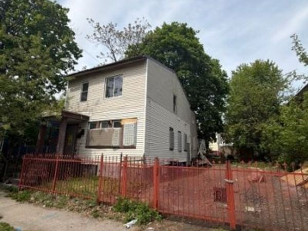 50 Tichenor Ter, Irvington, NJ 07111