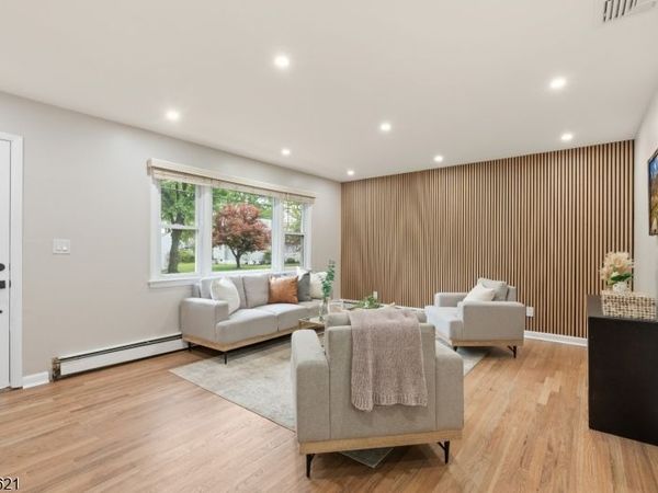 170 Montgomery St, Piscataway, NJ 08854