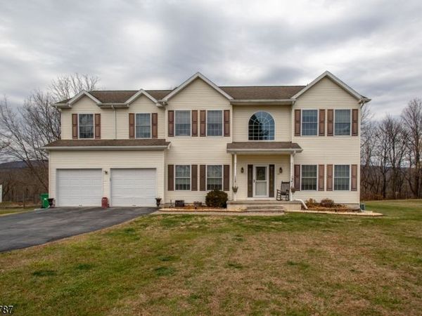 70 Holland Rd, Wantage, NJ 07461