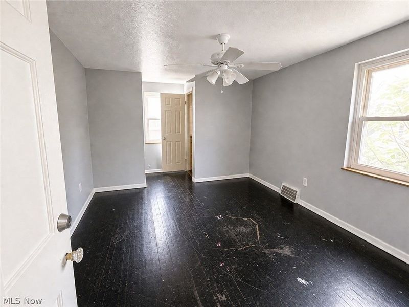 20980 Priday Avenue, Euclid, OH 44123 Photo 12