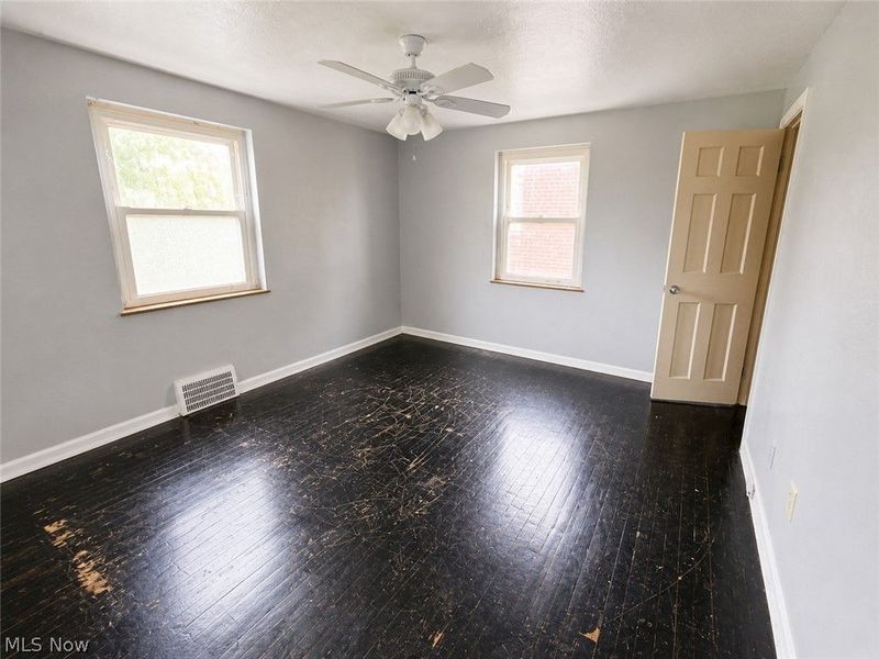 20980 Priday Avenue, Euclid, OH 44123 Photo 14