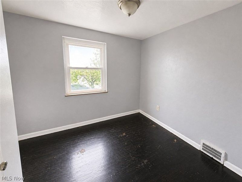 20980 Priday Avenue, Euclid, OH 44123 Photo 16