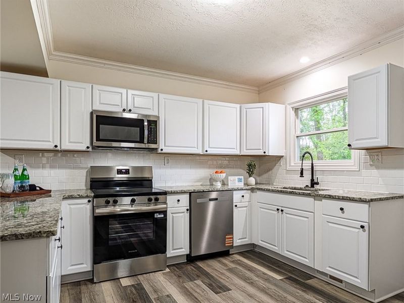 861 Mishler Road, Mogadore, OH 44260 Photo 10