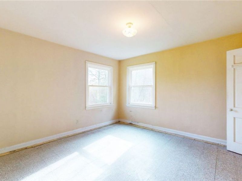 29999 Miles Road, Chagrin Falls, OH 44022 Photo 8