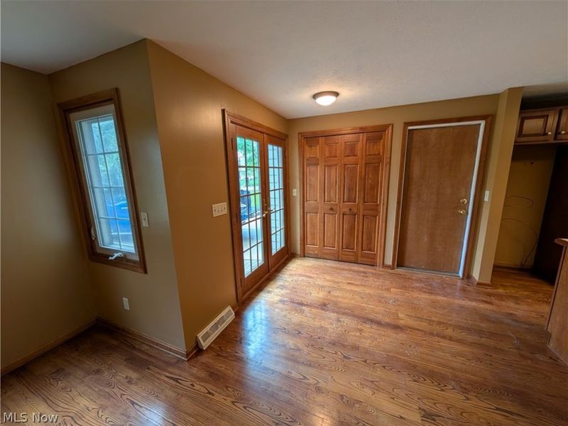 7353 Columbia, Olmsted Falls, OH 44138 Photo 37