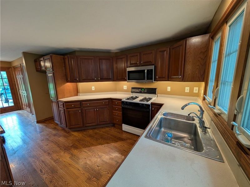 7353 Columbia, Olmsted Falls, OH 44138 Photo 38