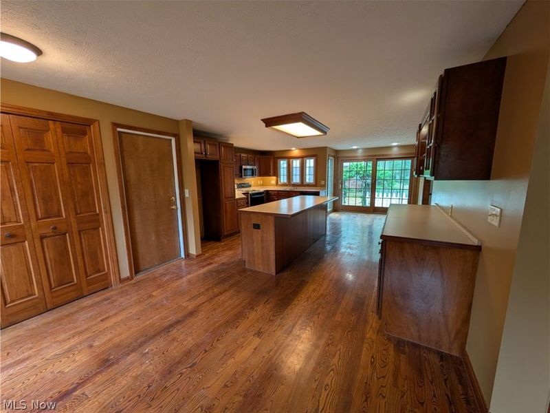 7353 Columbia, Olmsted Falls, OH 44138 Photo 39