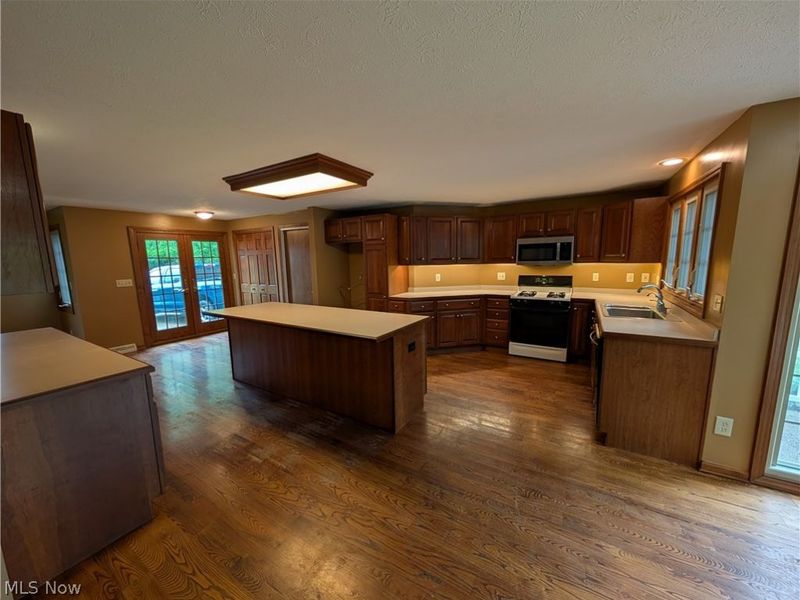7353 Columbia, Olmsted Falls, OH 44138 Photo 40