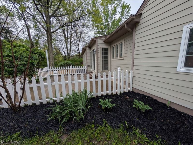 7353 Columbia, Olmsted Falls, OH 44138 Photo 47