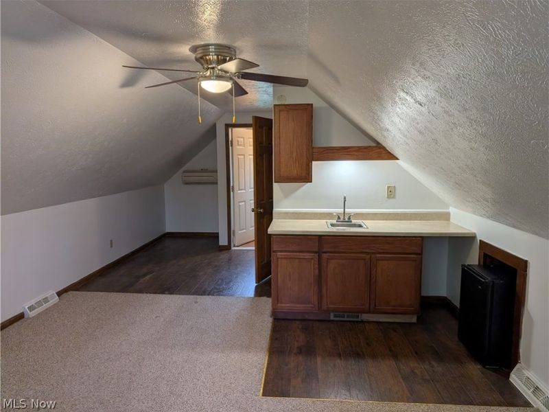 7353 Columbia, Olmsted Falls, OH 44138 Photo 6