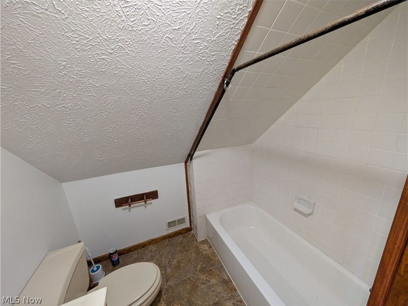 7353 Columbia, Olmsted Falls, OH 44138 Photo 7