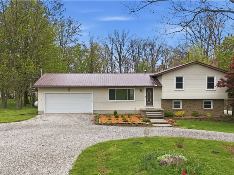 203 Timmerman Road , Mansfield, OH 44903 Photo 2