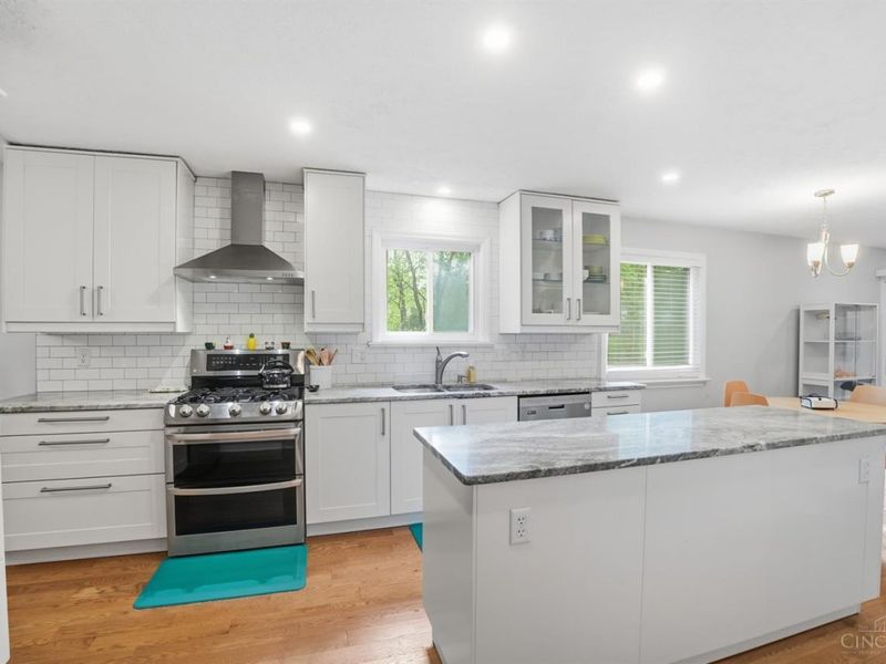 10689 Deershadow Lane, Montgomery, OH 45242 Photo 14