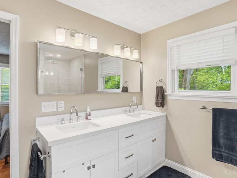 10689 Deershadow Lane, Montgomery, OH 45242 Photo 33