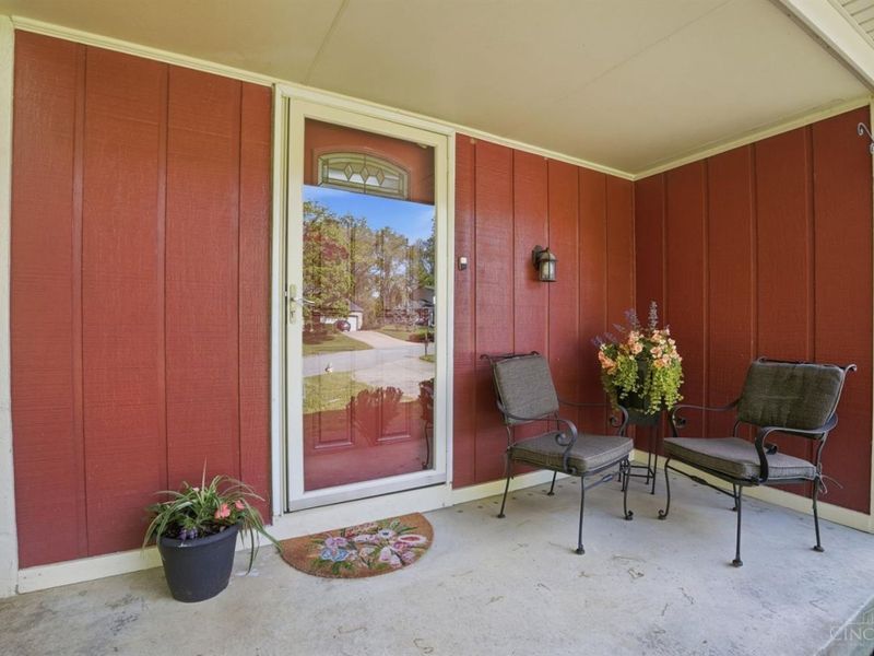 10689 Deershadow Lane, Montgomery, OH 45242 Photo 5