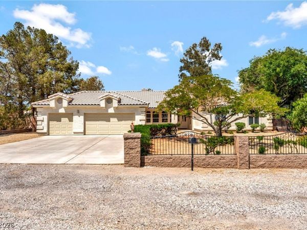 8940 W Fisher Avenue, Las Vegas, NV 89149
