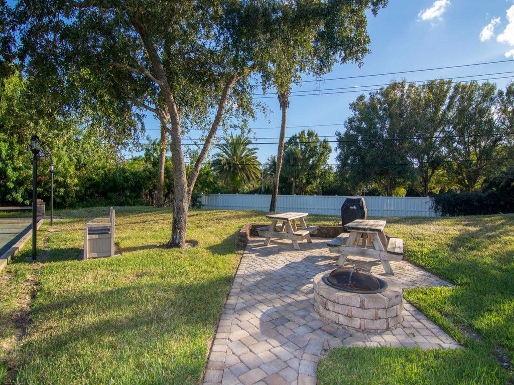 1198 Breezy Way, Unit 7A, Sebastian, FL 32958 Photo