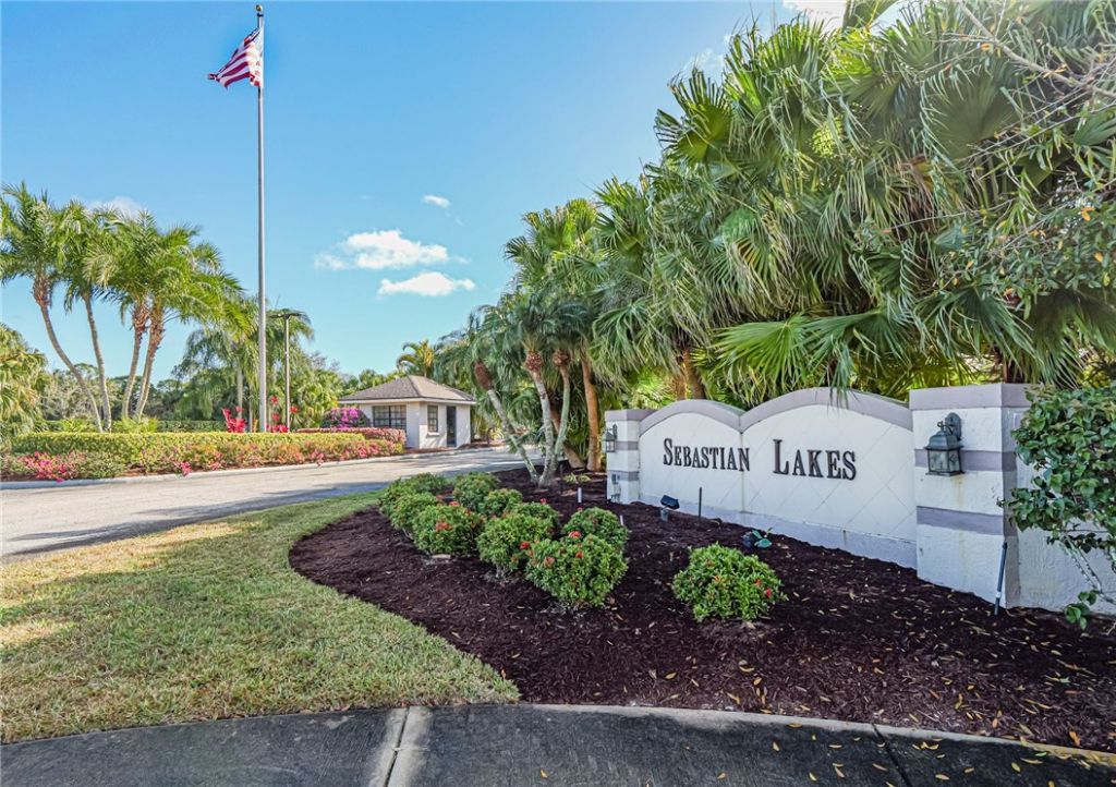 1198 Breezy Way, Unit 7A, Sebastian, FL 32958 Photo