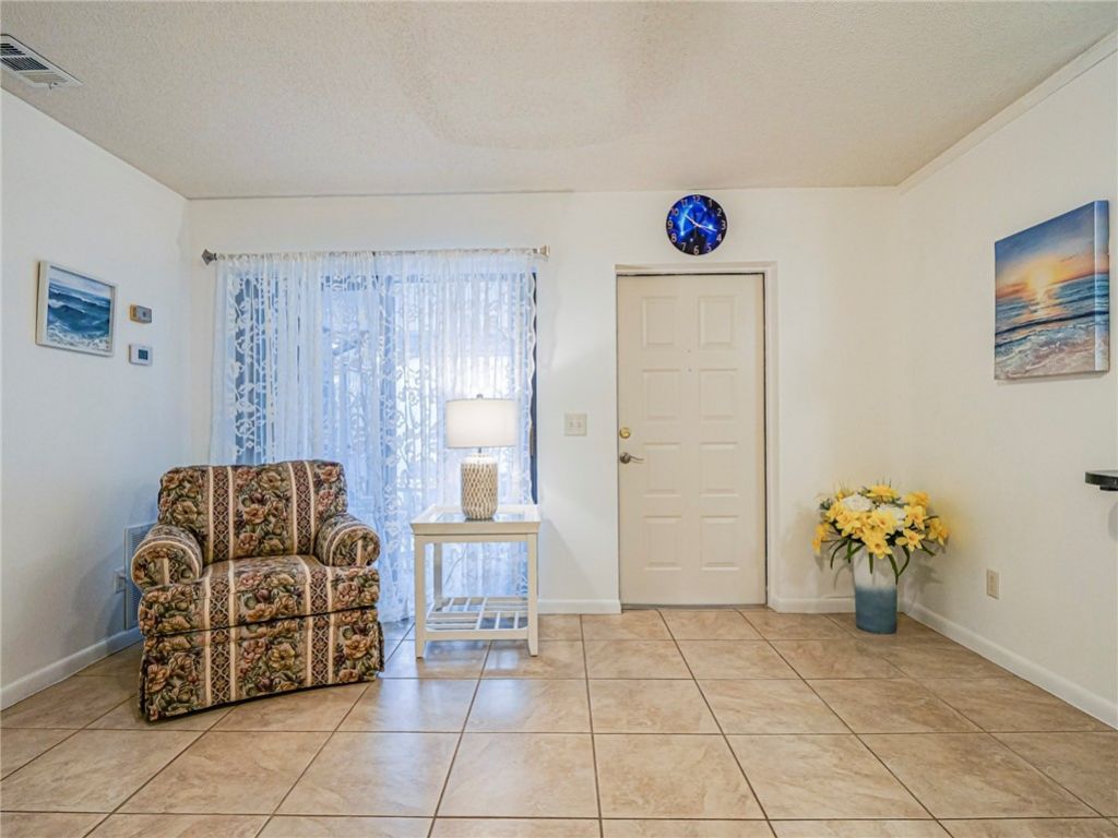 1198 Breezy Way, Unit 7A, Sebastian, FL 32958 Photo
