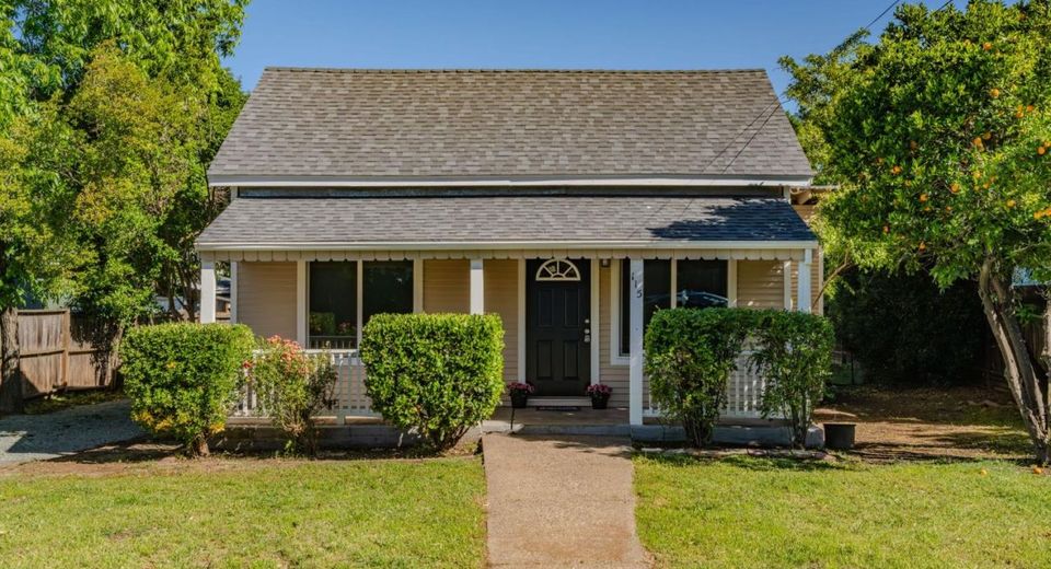 115 E Jackson Street, Ione, CA 95640 Photo