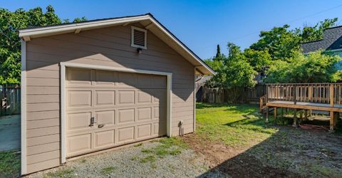 115 E Jackson Street, Ione, CA 95640 Photo