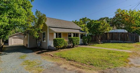 115 E Jackson Street, Ione, CA 95640 Photo