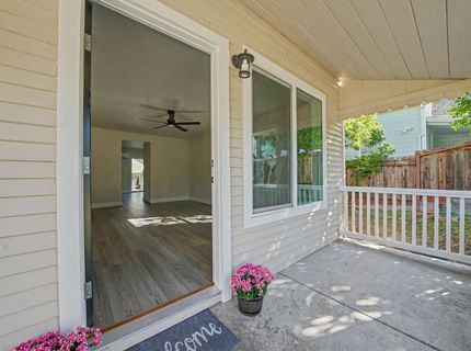 115 E Jackson Street, Ione, CA 95640 Photo