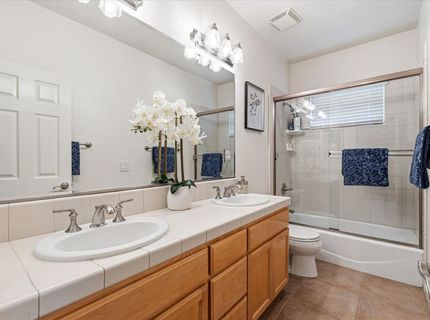 5883 Grace Ellen Ct, Citrus Heights, CA 95610 Photo