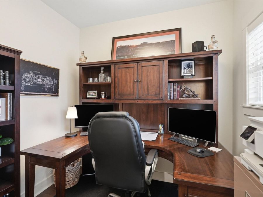 Property Image 37