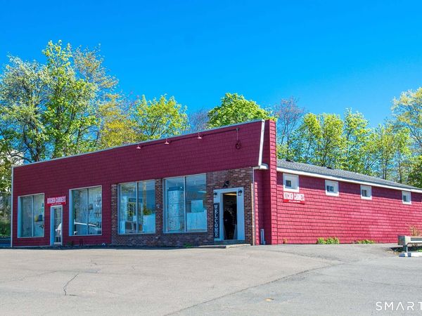 635 West Main, Branford, CT 06405