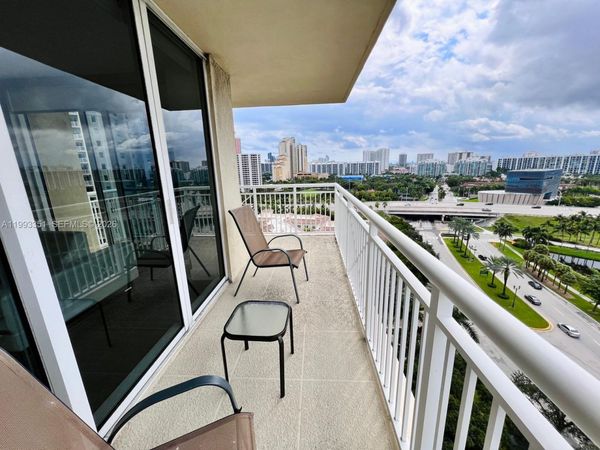 19501 W Country Club Dr , Unit 1408, Aventura, FL 33180