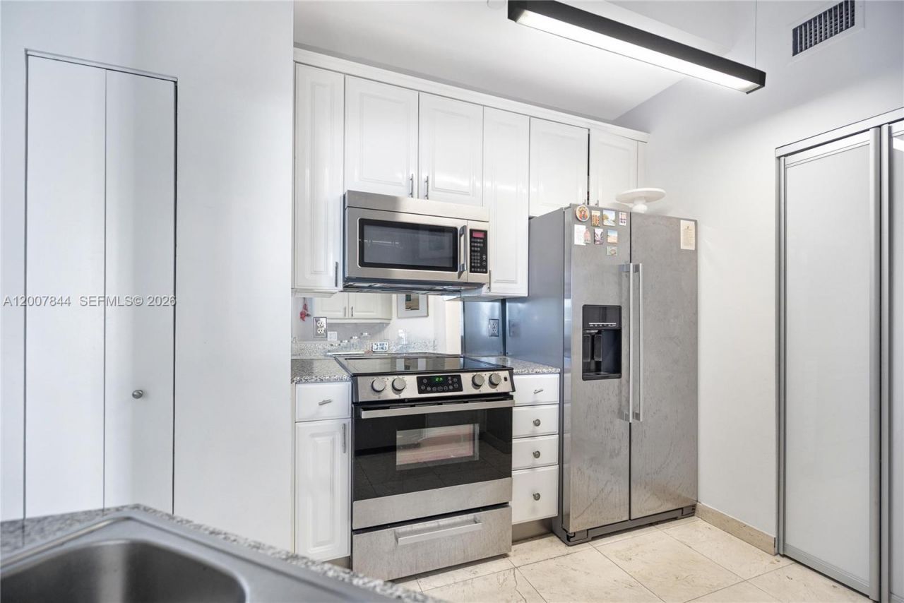 888 Brickell Key Dr , Unit 2602, Miami, FL 33131 Photo