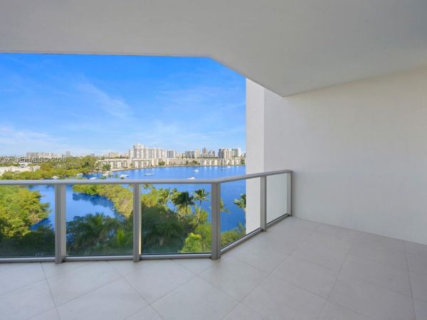 17301 Biscayne Blvd , Unit 808, North Miami Beach, FL 33160