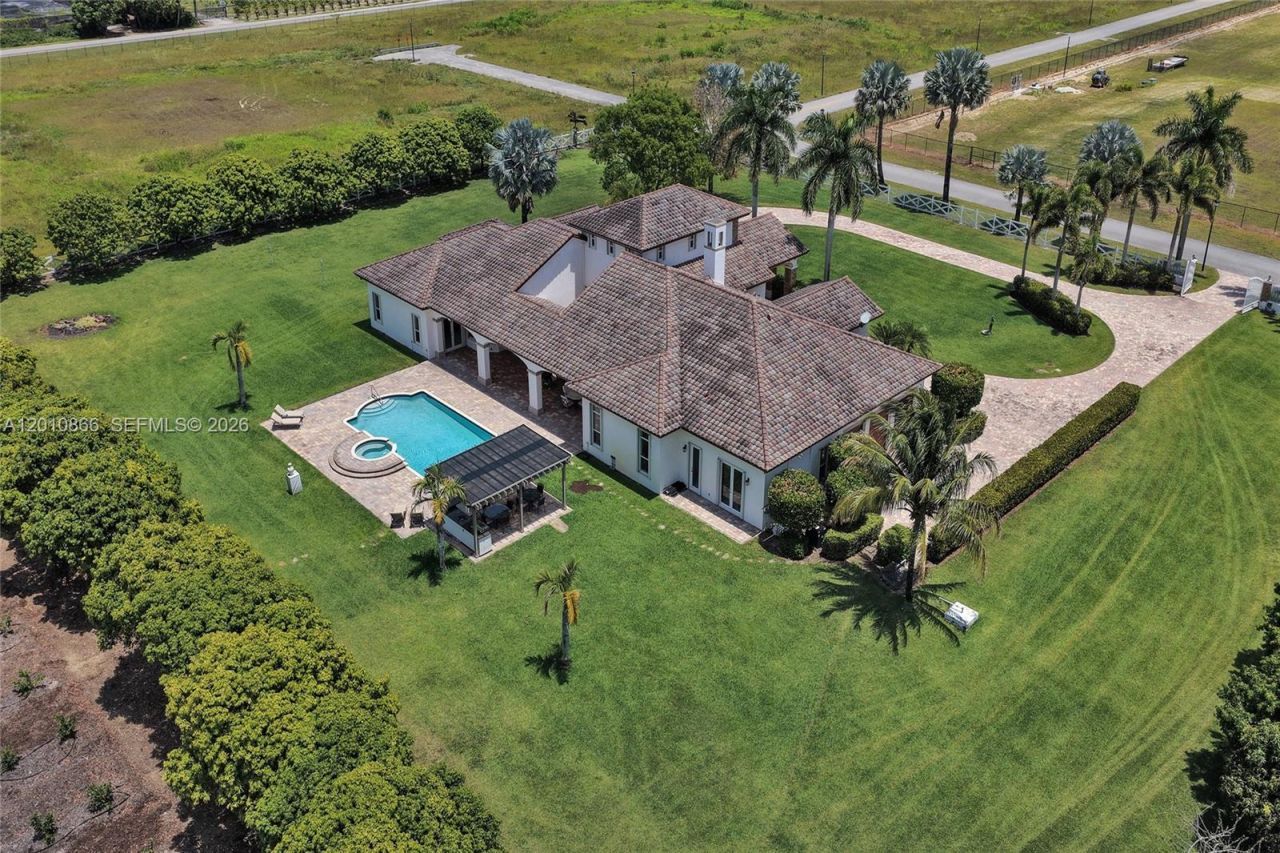 31310 SW 215th Ave , Homestead, FL 33030 Photo