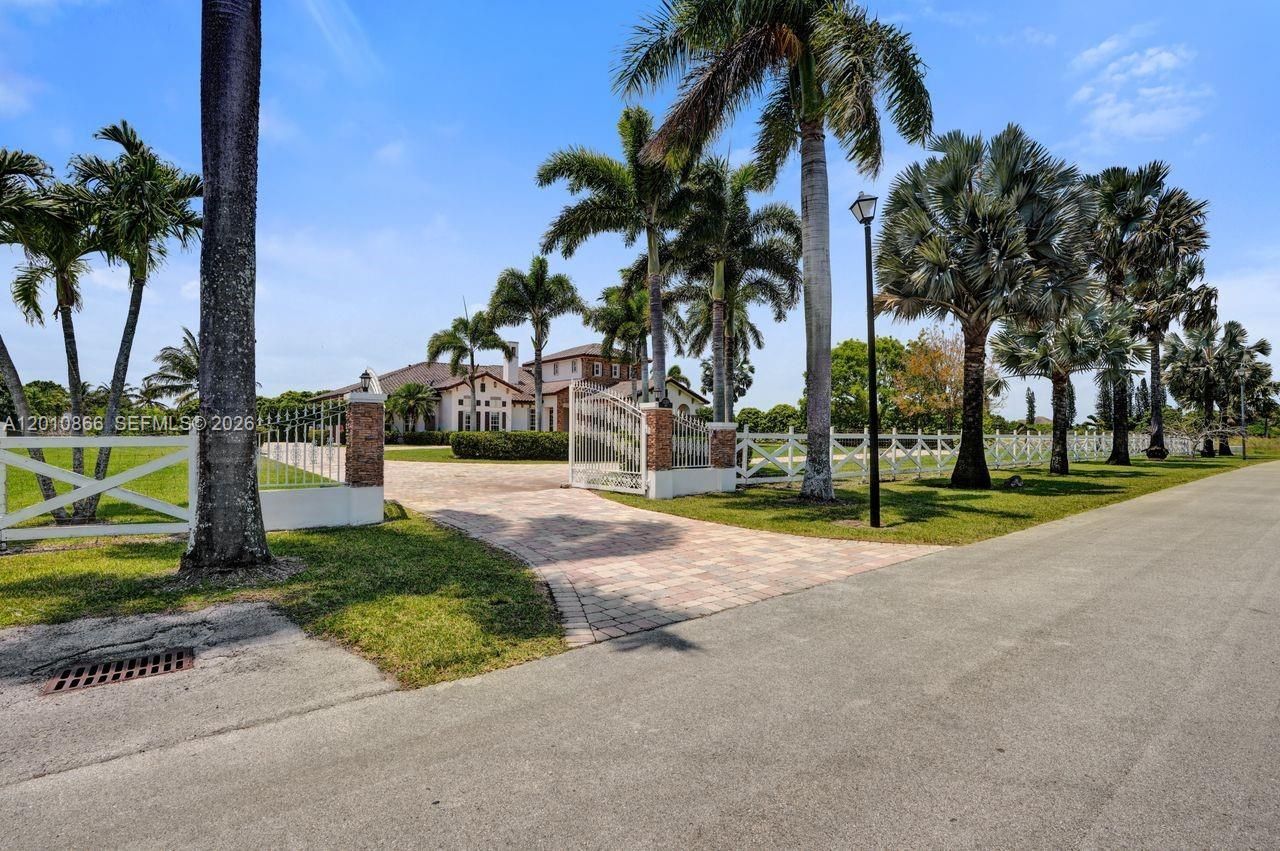 31310 SW 215th Ave , Homestead, FL 33030 Photo