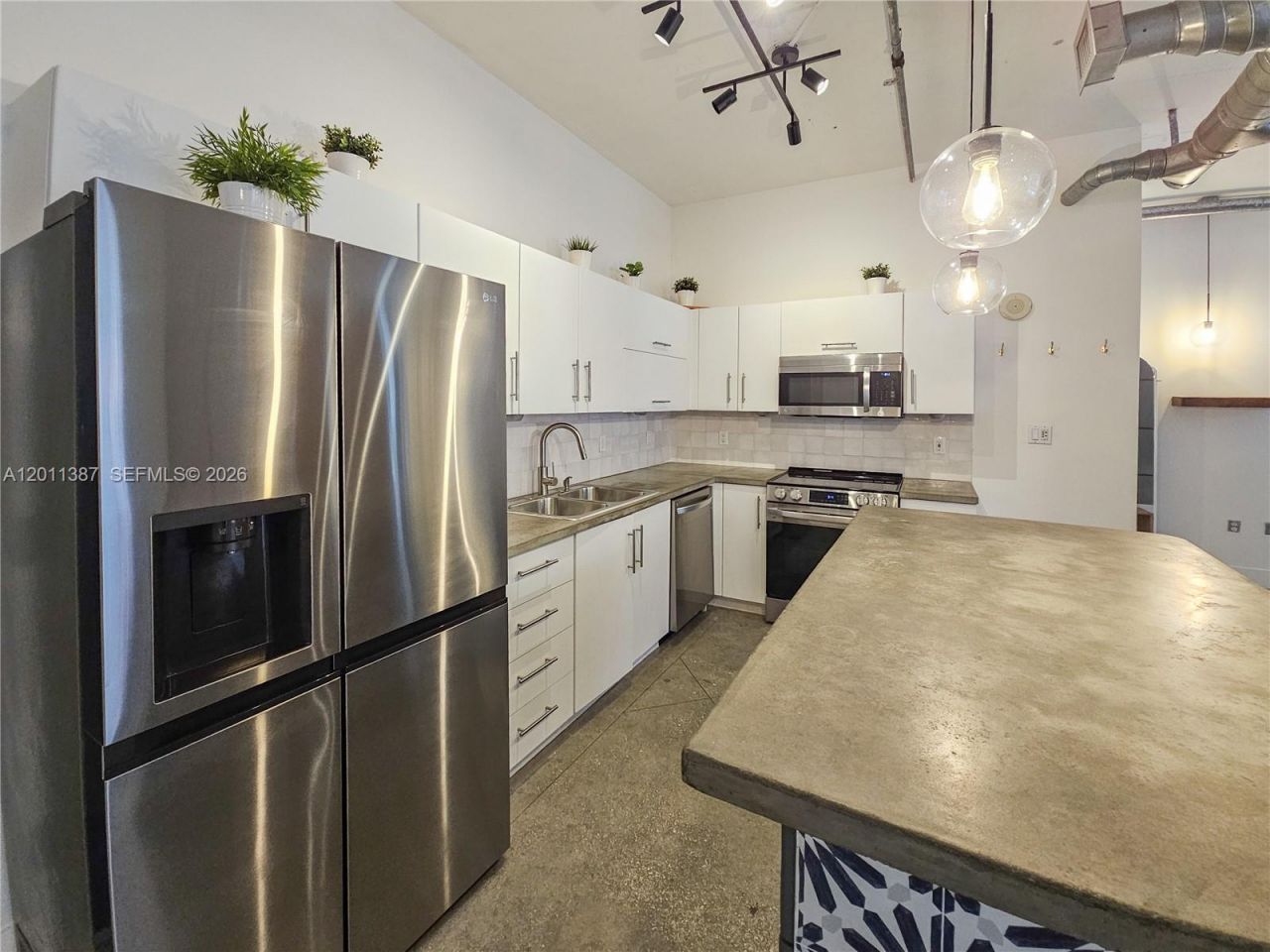 444 NE 30th St, Unit 604, Miami, FL 33137 Photo
