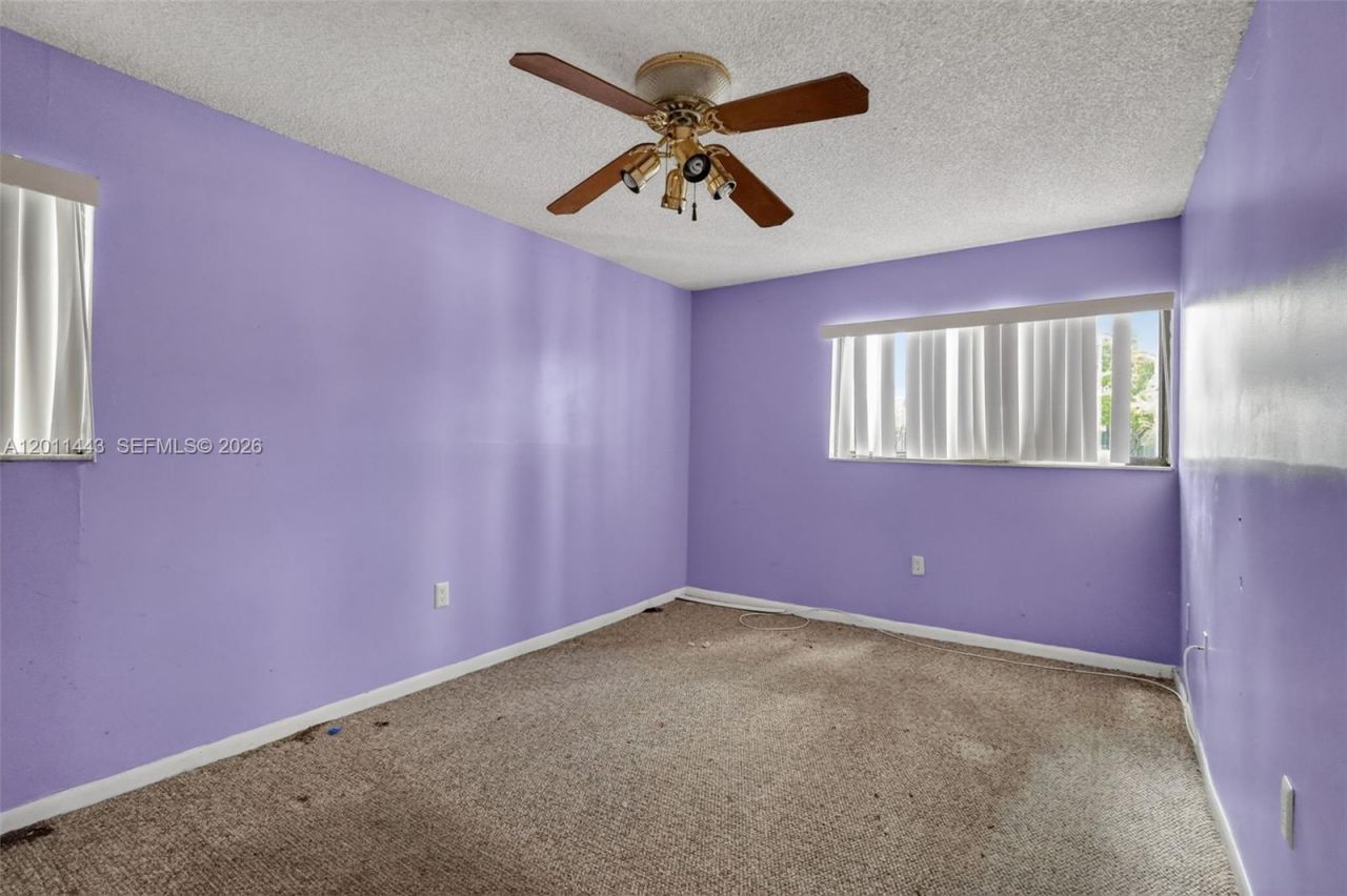 20731 NE 4th Pl , Unit 104, Miami, FL 33179 Photo