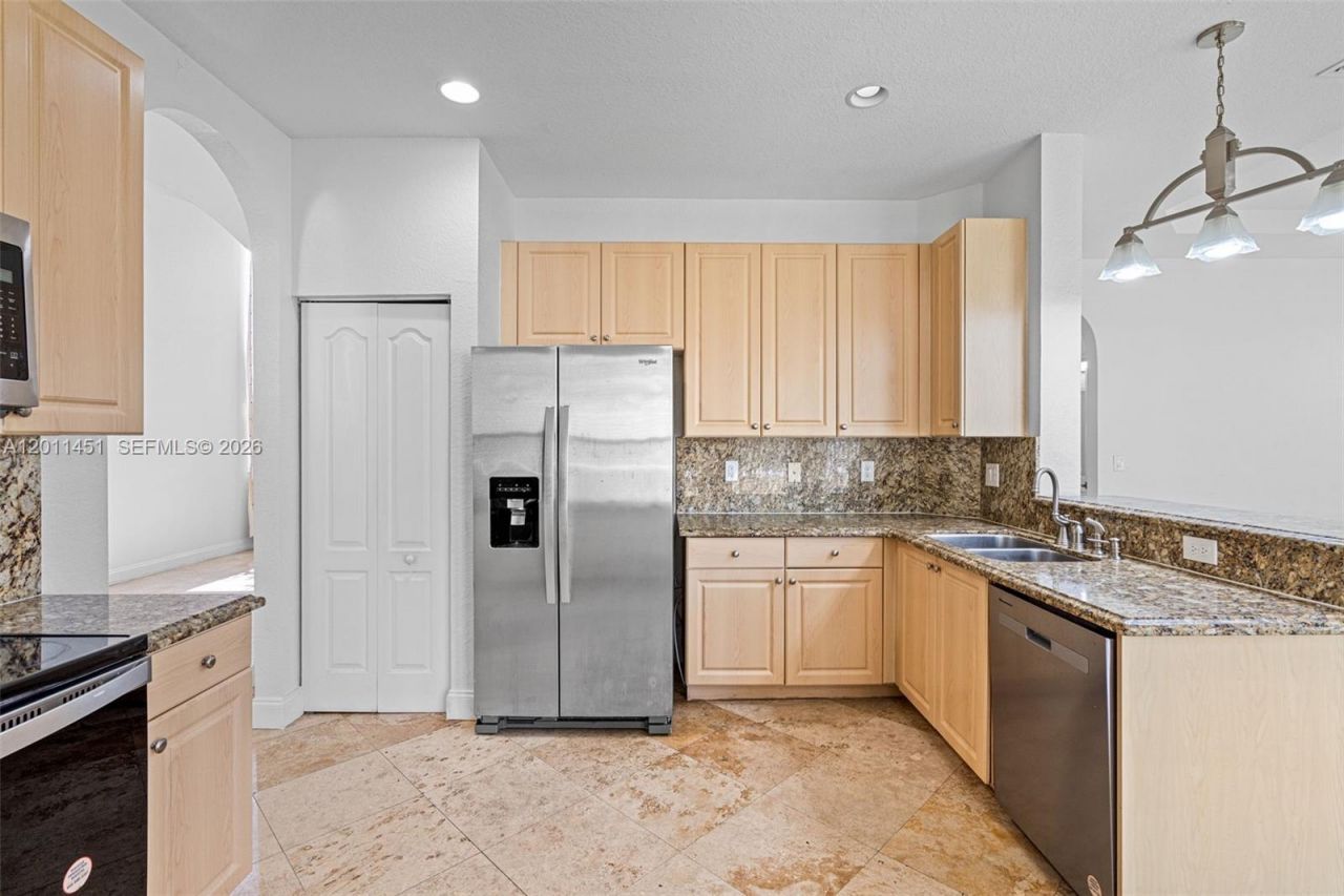 2251 Portofino Ave, Unit 2251, Homestead, FL 33033 Photo