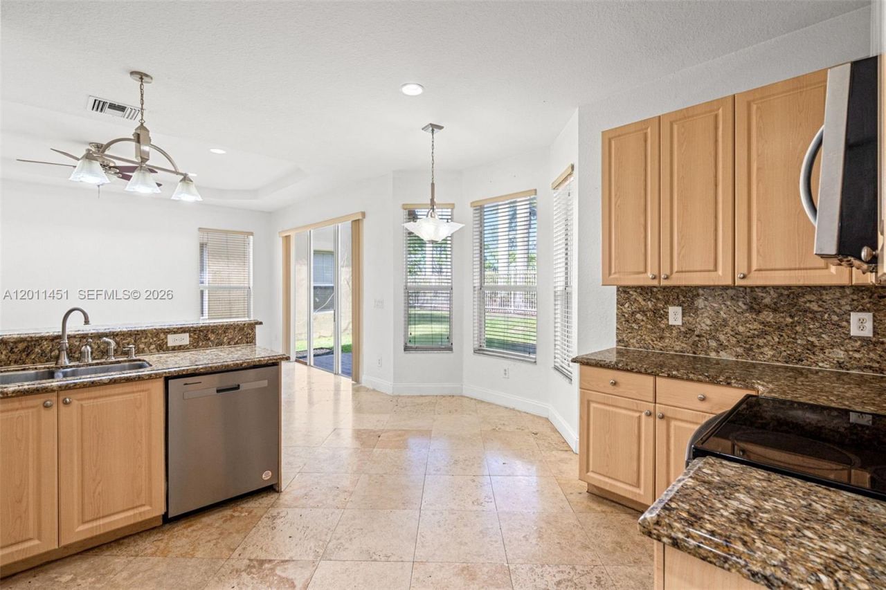 2251 Portofino Ave, Unit 2251, Homestead, FL 33033 Photo