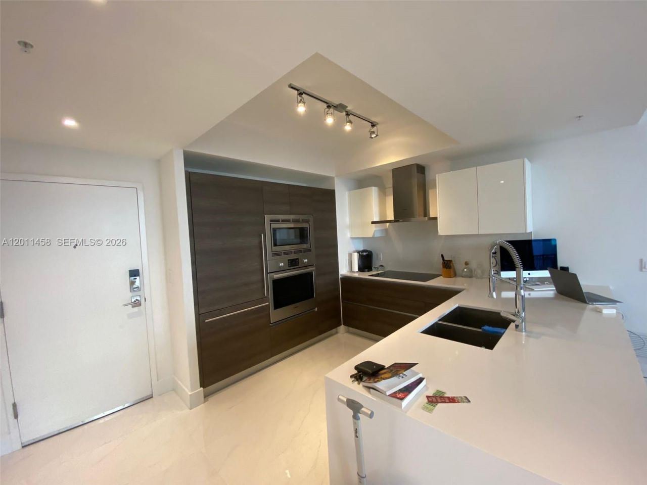 301 Altara Ave , Unit 805, Coral Gables, FL 33146 Photo