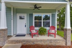 735 Lexington Ave  photo 4