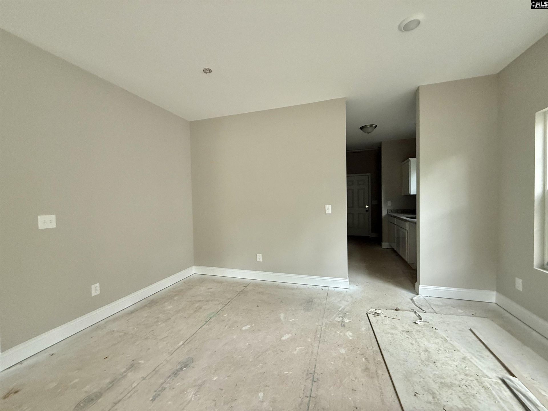735 Lexington Ave  Photo 20