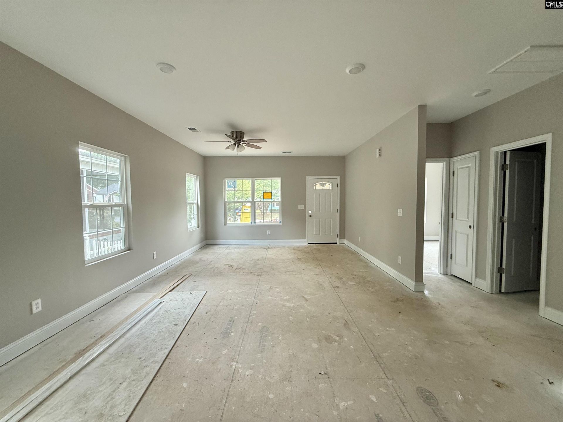 735 Lexington Ave  Photo 21