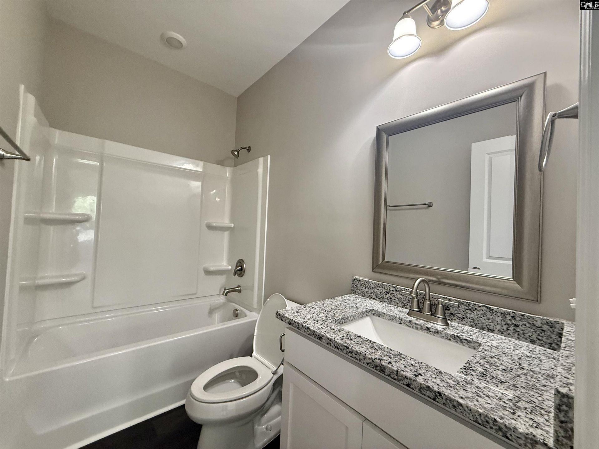 735 Lexington Ave  Photo 22