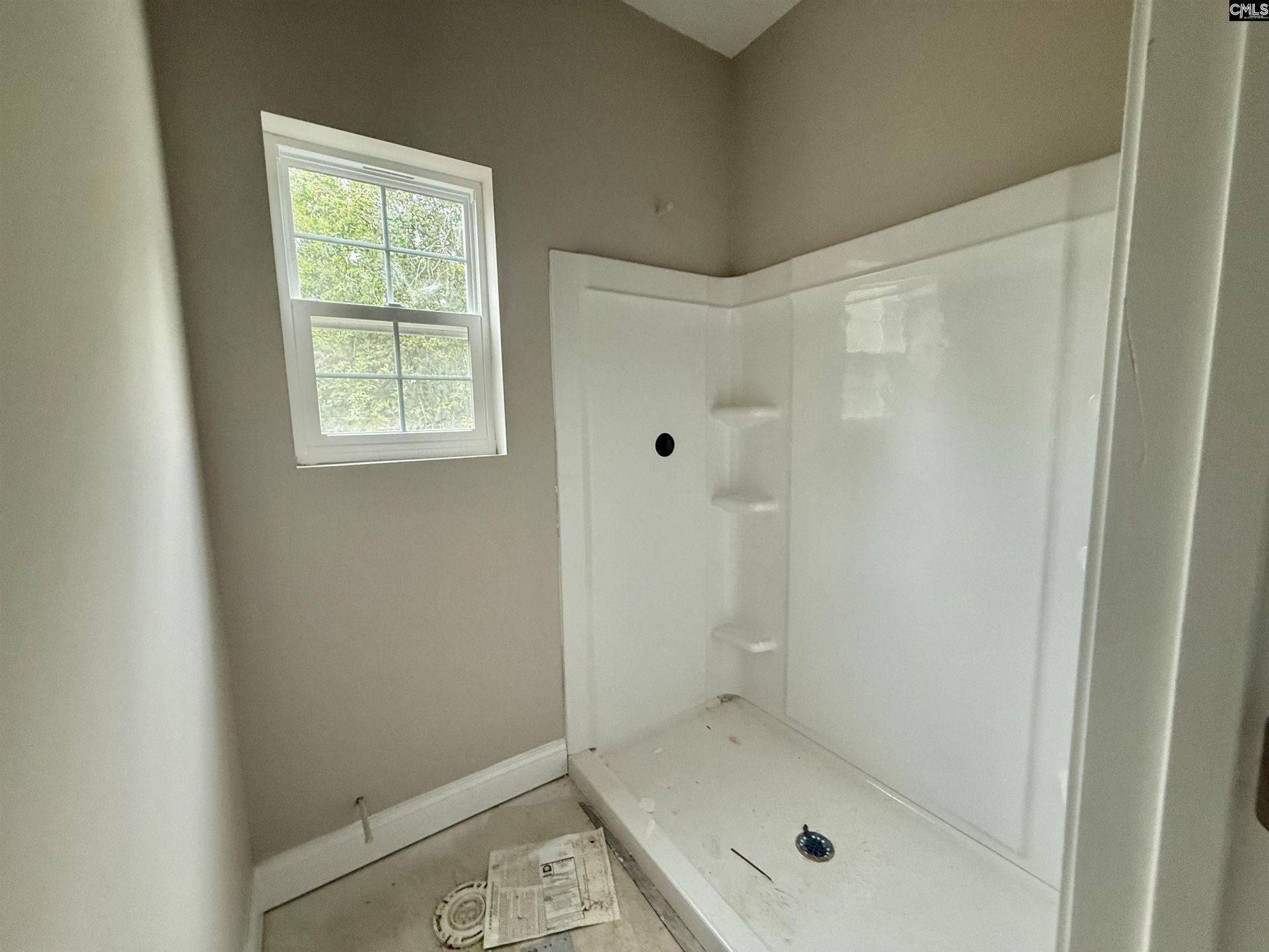 735 Lexington Ave  Photo 28