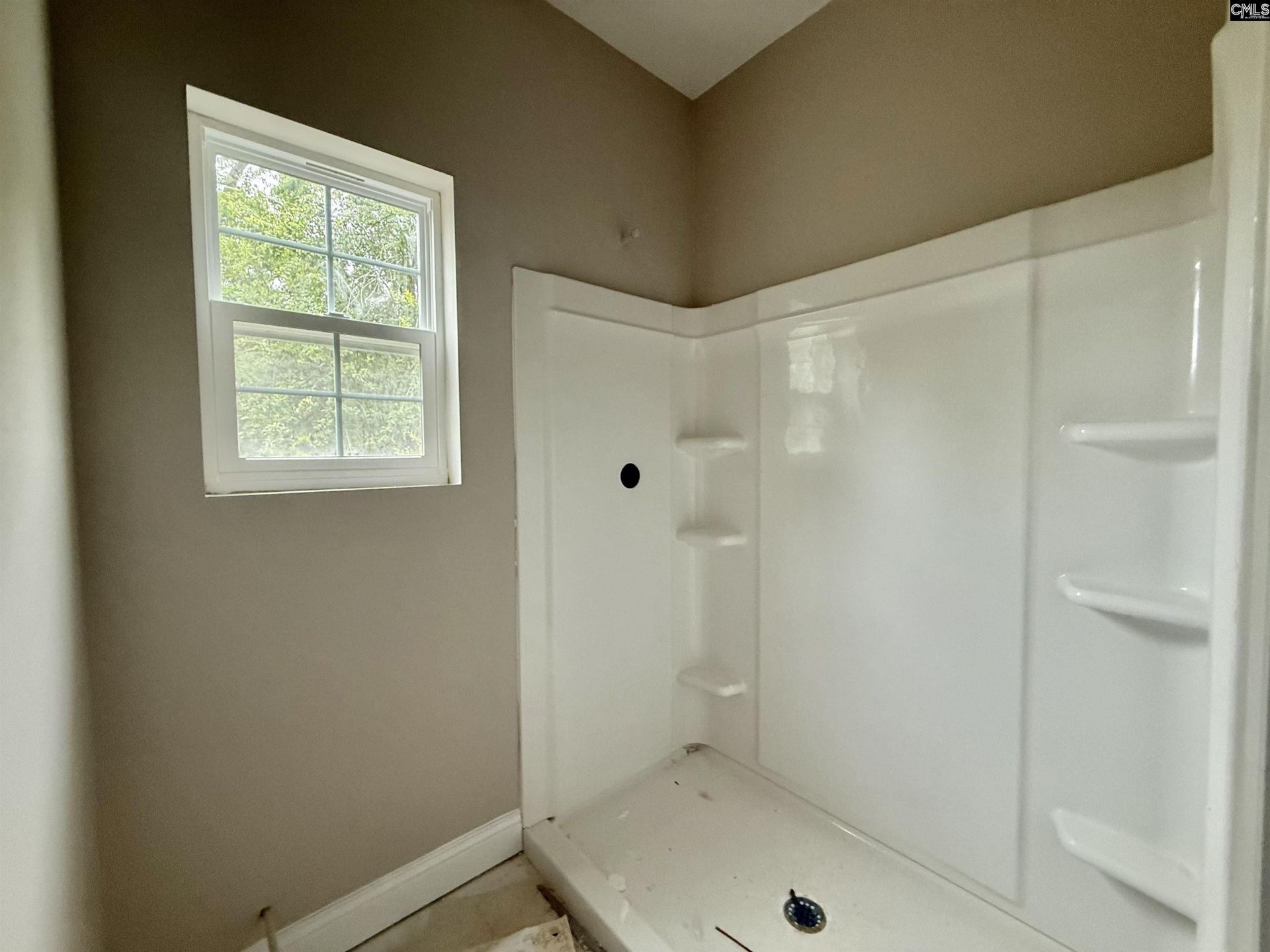 735 Lexington Ave  Photo 29