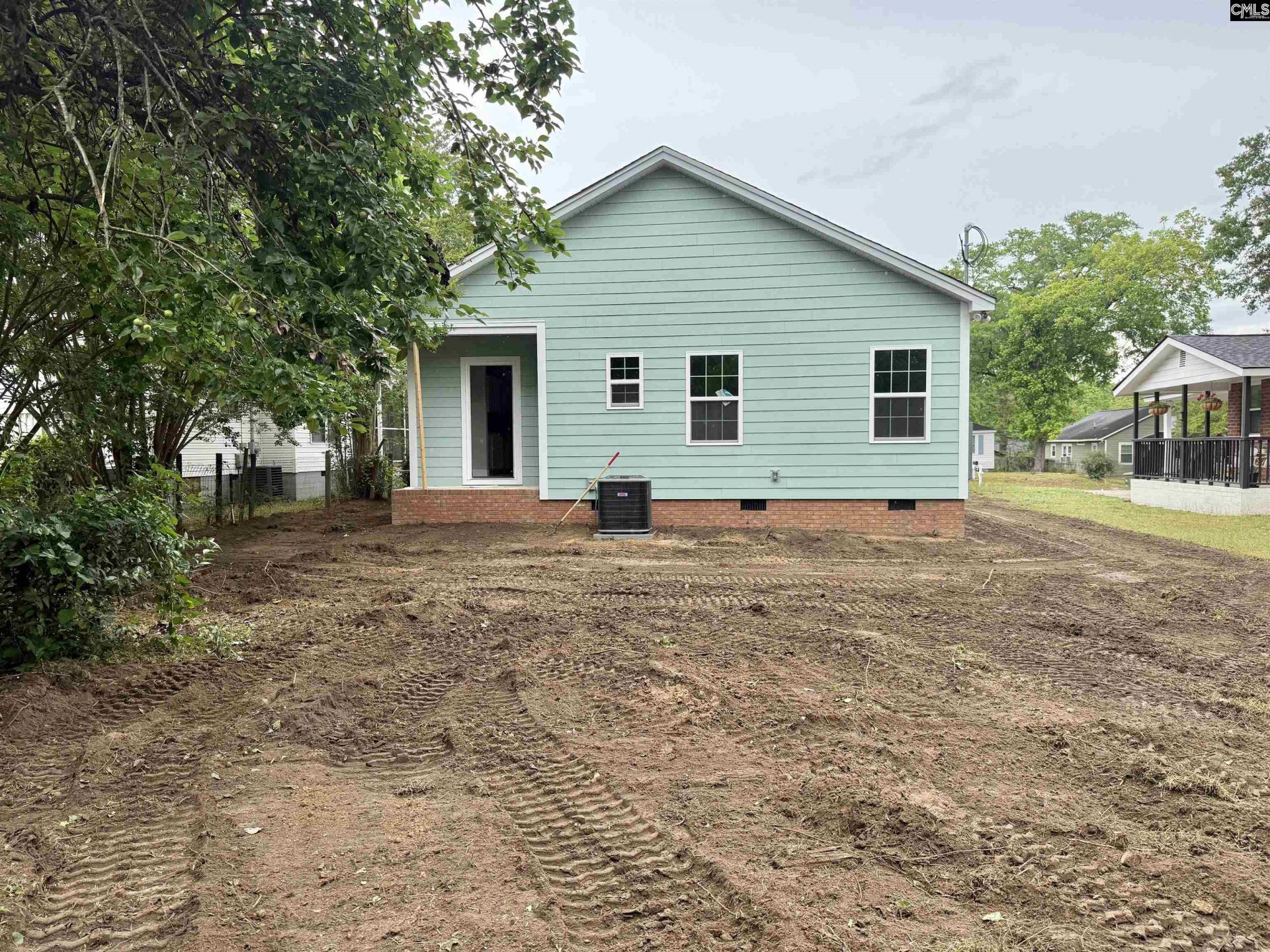 735 Lexington Ave  Photo 32