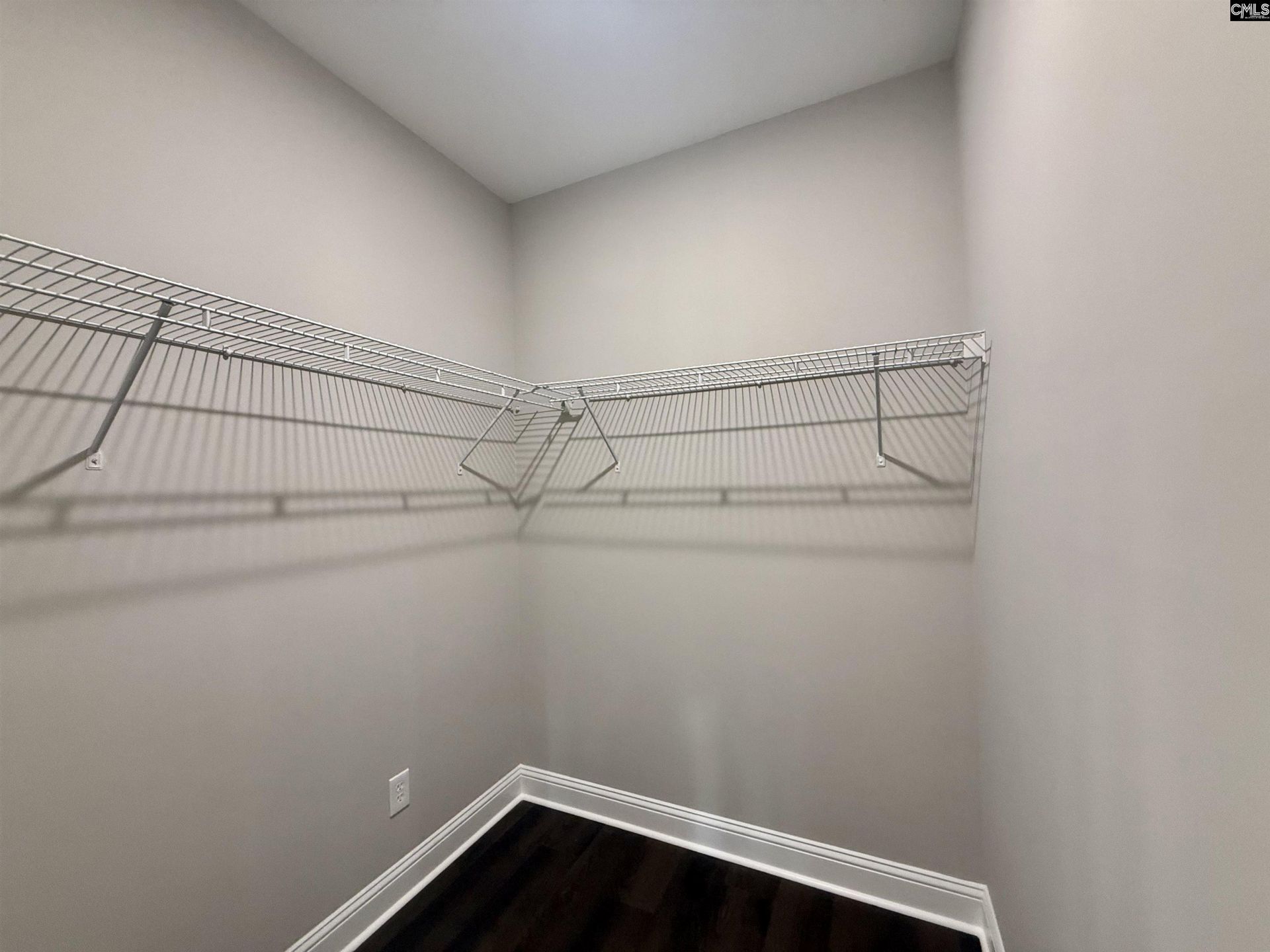 735 Lexington Ave  Photo 32