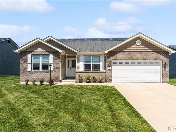 7053 Richmond Drive , Glen Carbon, IL 62034