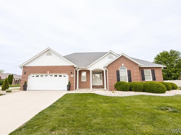 1001 Remington Street, Mascoutah, IL 62258